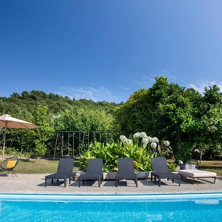 Casa De Cardido غيمارايش