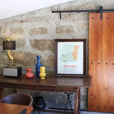 Casa De Cardido بيت للعطل