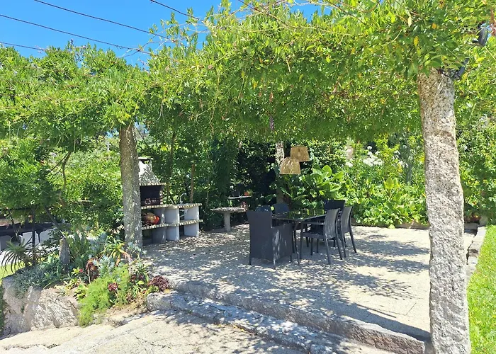 Casa De Cardido Tatil Evi Guimarães