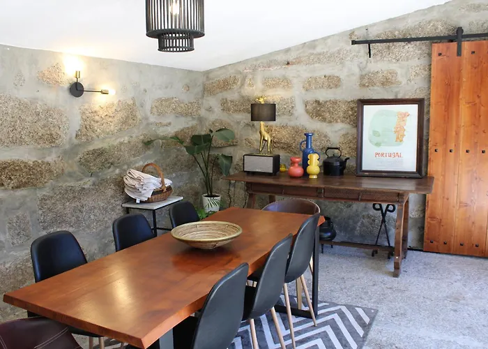 Casa De Cardido Feriehus Guimarães